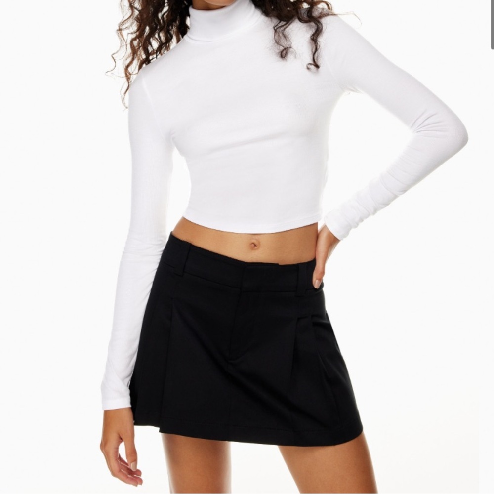 Sunday best Freshman Waist Turtleneck